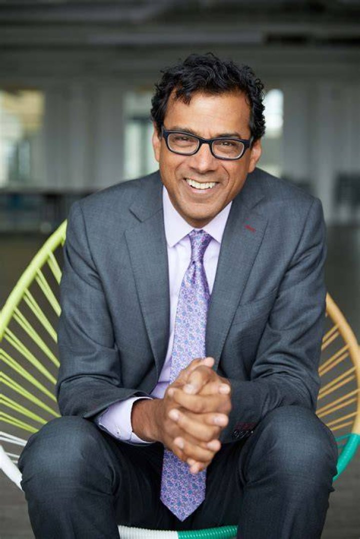 Dr. Atul Gawande BioWiki, Age, Net Worth, Wife, Height, Kids, Salary