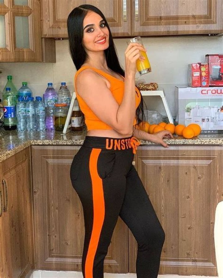 Lana Rose on Instagram &ldquo;It ain&rsquo;t easy... but it&rsquo;s worth it.&rdquo; Women